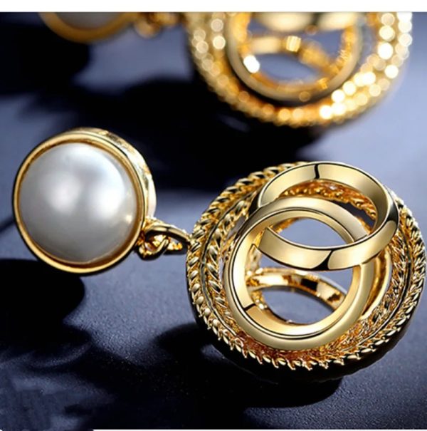 Pearl Stud With Circular Drop Earring European Style Earrings